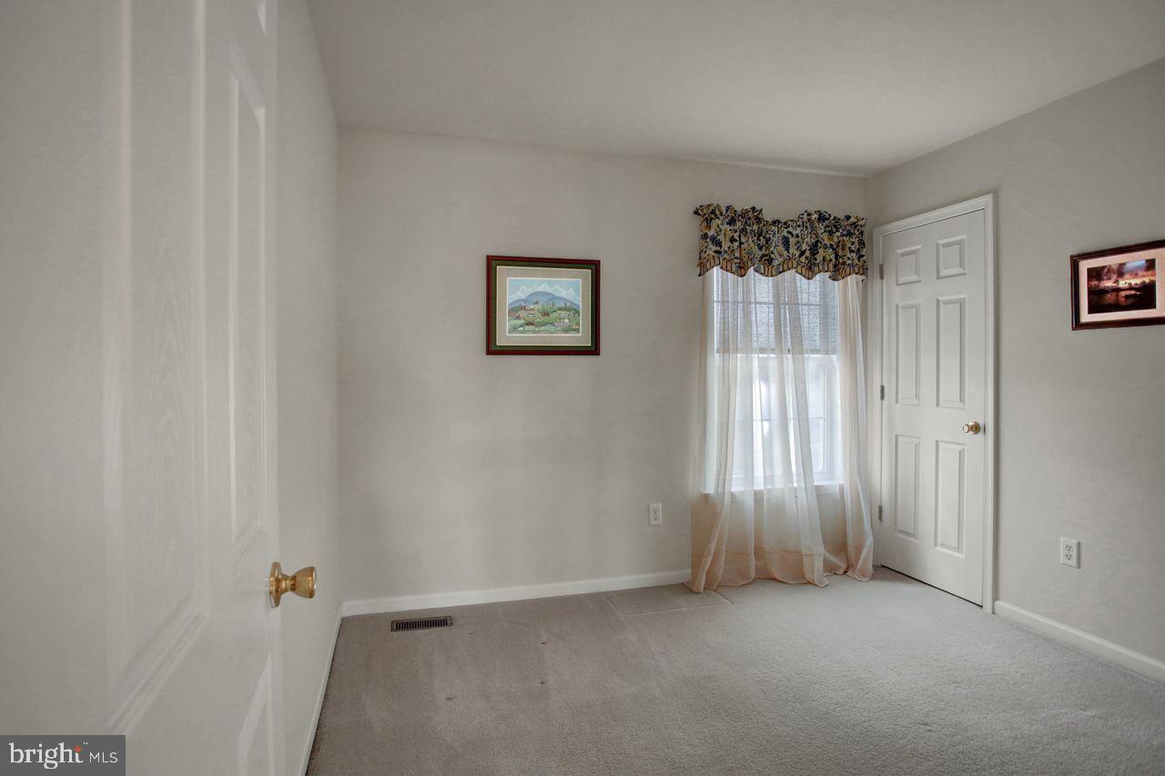 108 Bridle Hill Ct Property Photo 26