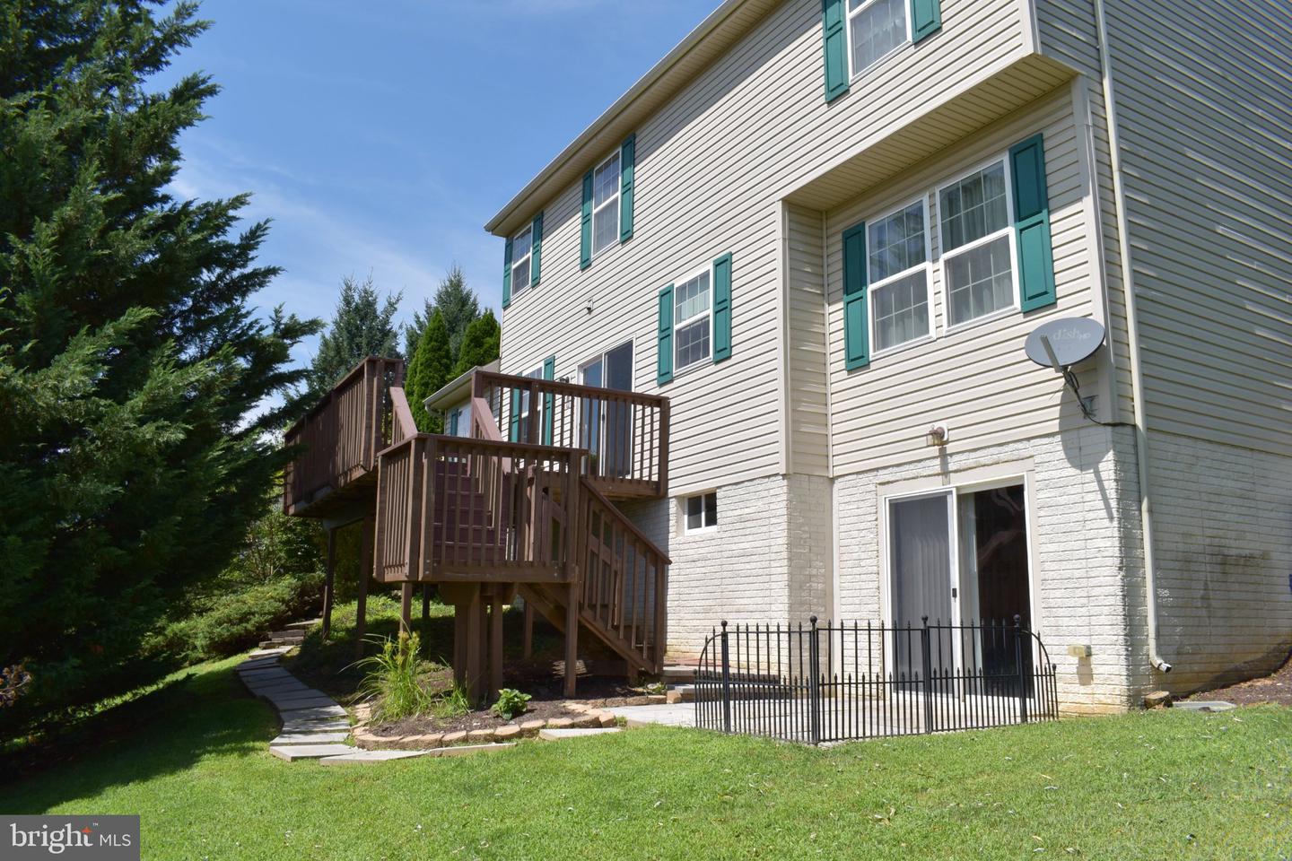 108 Bridle Hill Ct Property Photo 46
