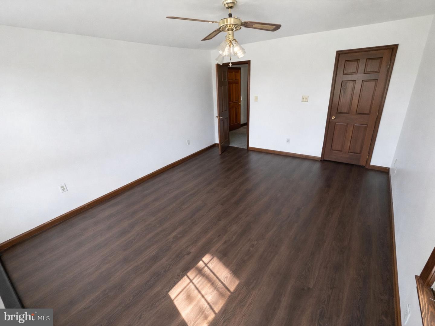 1585 Marilyn Ct Property Photo 11
