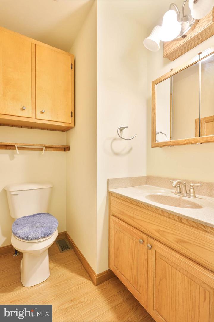 11230 Thornwood Road Rd Property Photo 9