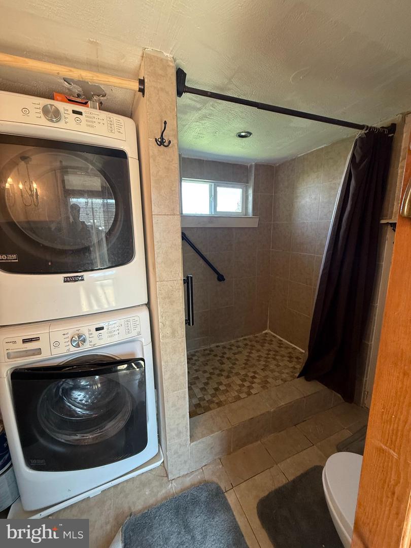 1024 Warm Spring Road Property Photo 5