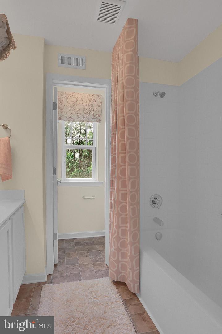 5404 Harrier Way Property Photo 3