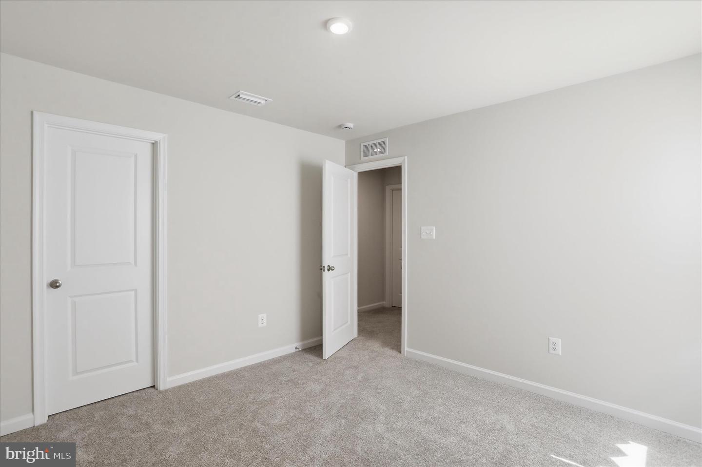 124 Peridot Dr Property Photo 20