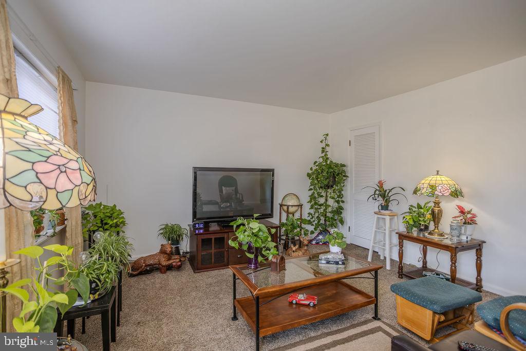 731 Highland Avenue Property Photo 6