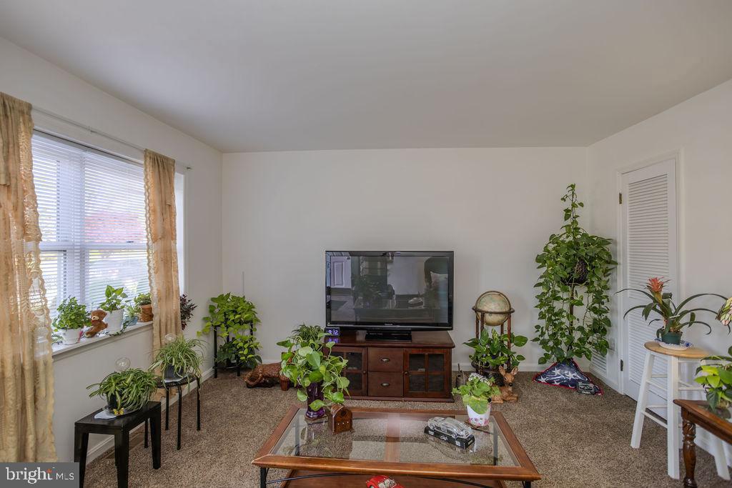 731 Highland Avenue Property Photo 7