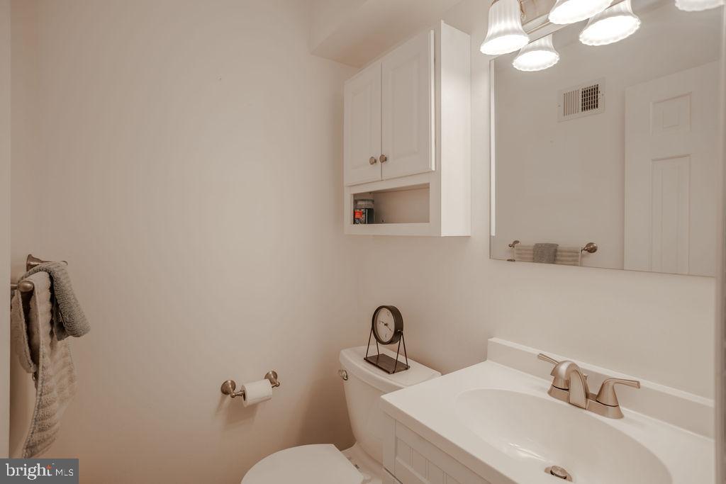 731 Highland Avenue Property Photo 17