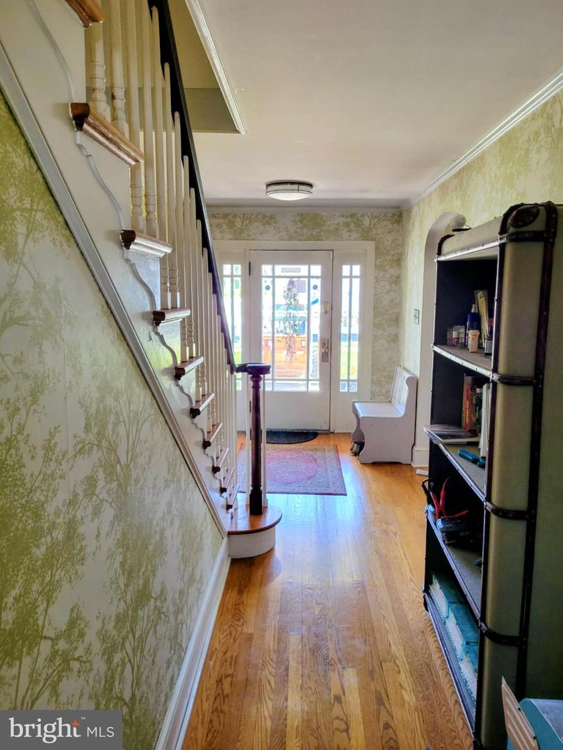 835 W King St Property Photo 7