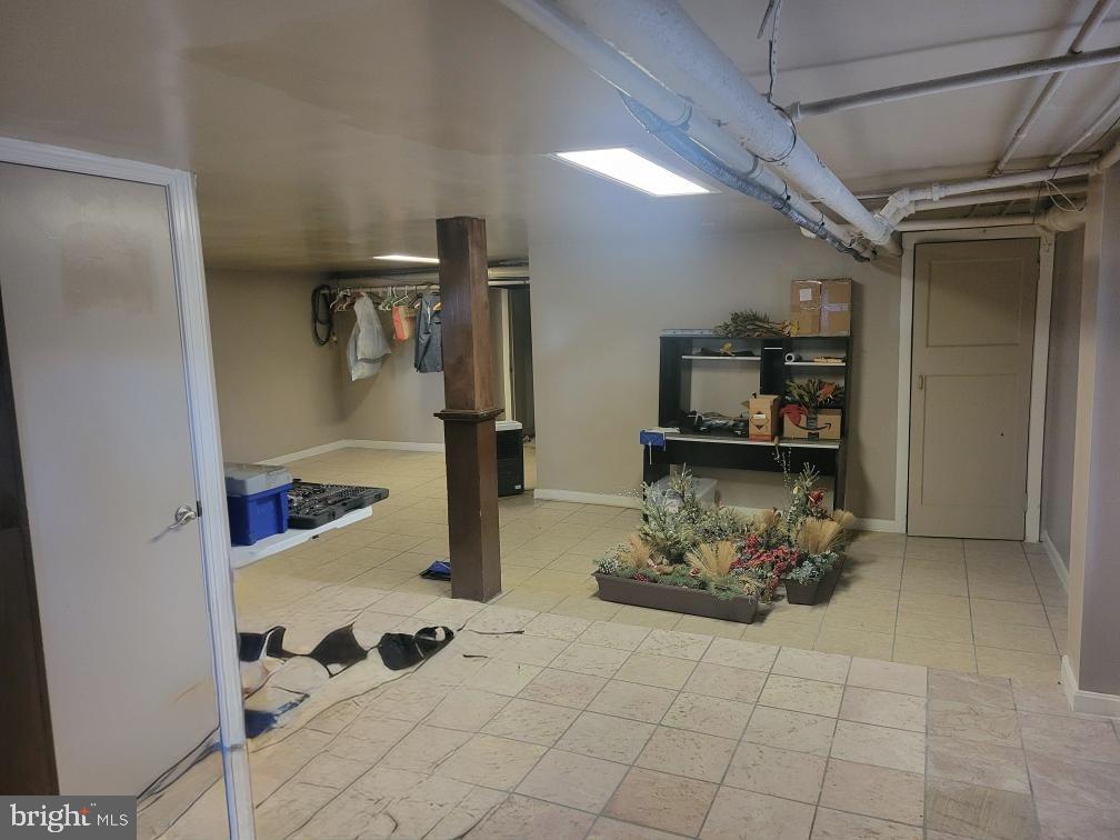 835 W King St Property Photo 61