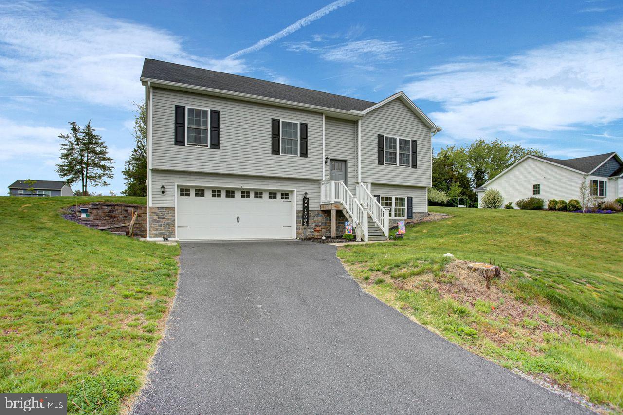 3799 PERCY AVE
