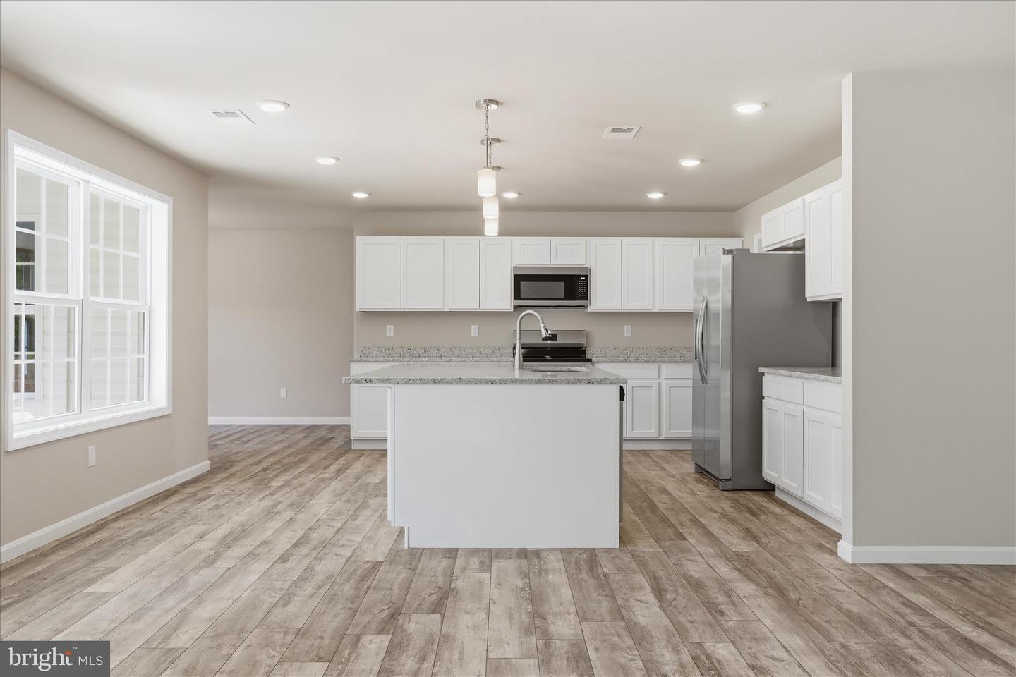 12382 Benning Ave Lot 9 Property Photo 5