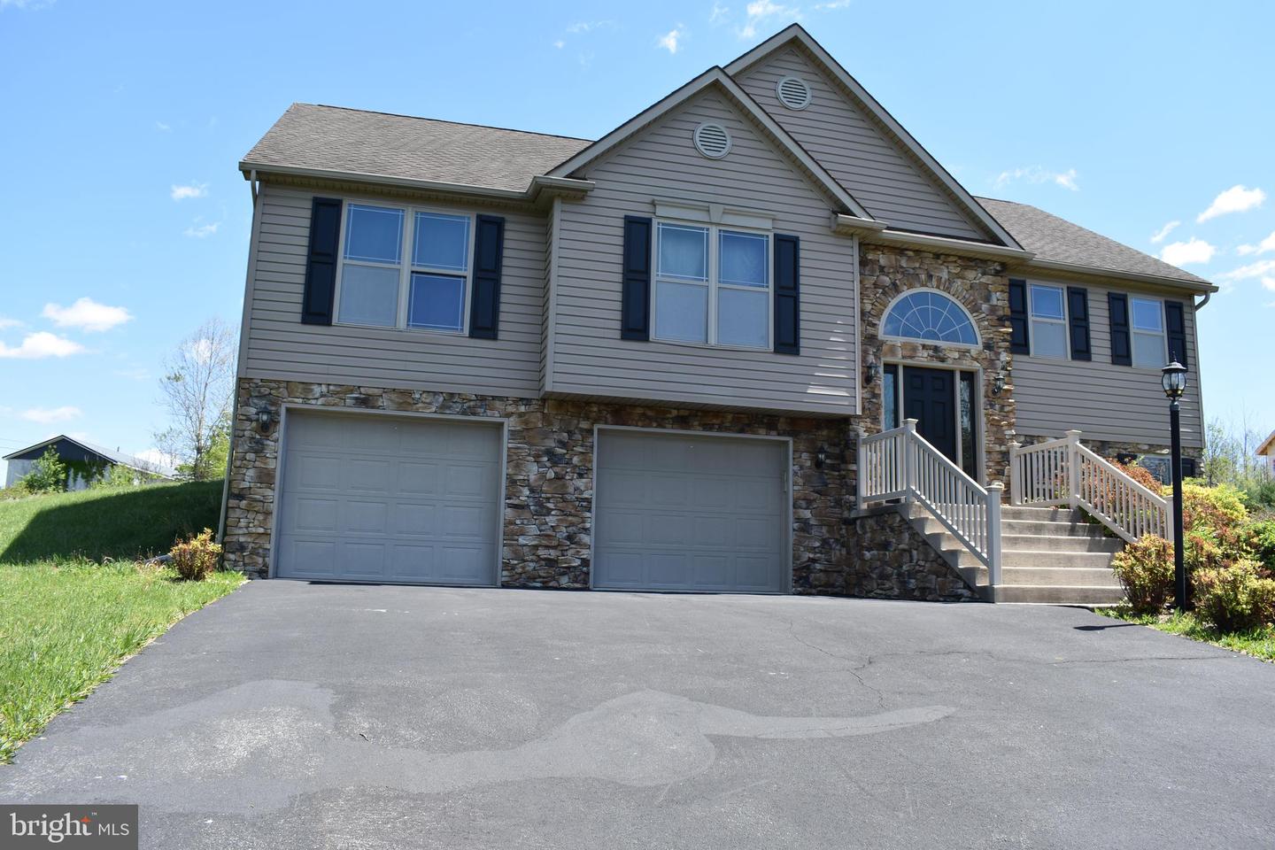 10912 DEERWOOD DRIVE Property Photo 1