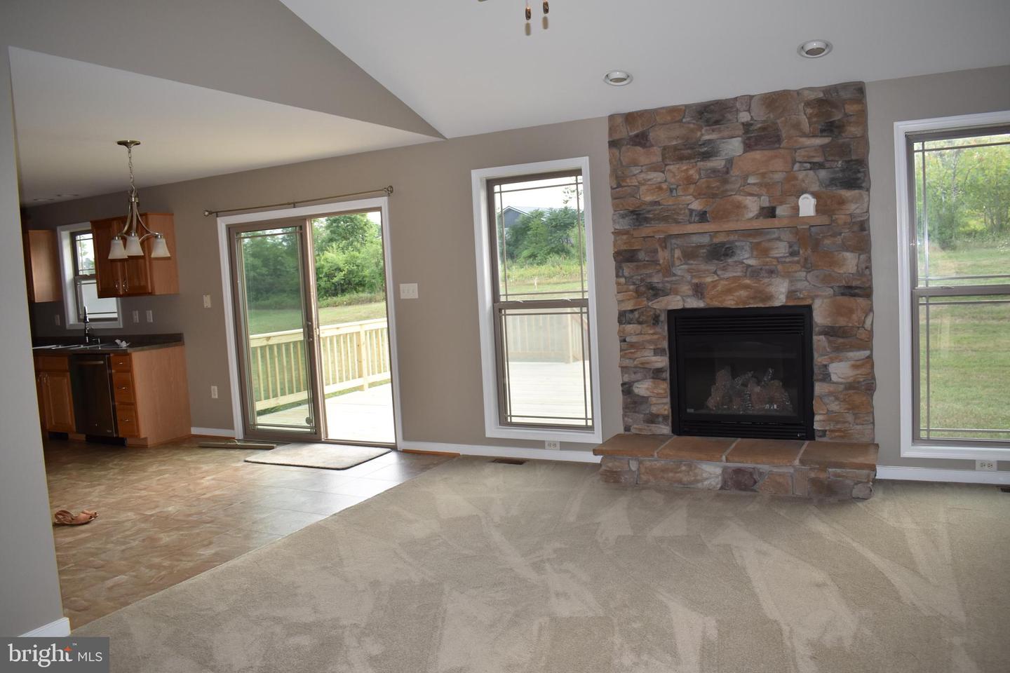 10912 Deerwood Drive Property Photo 10