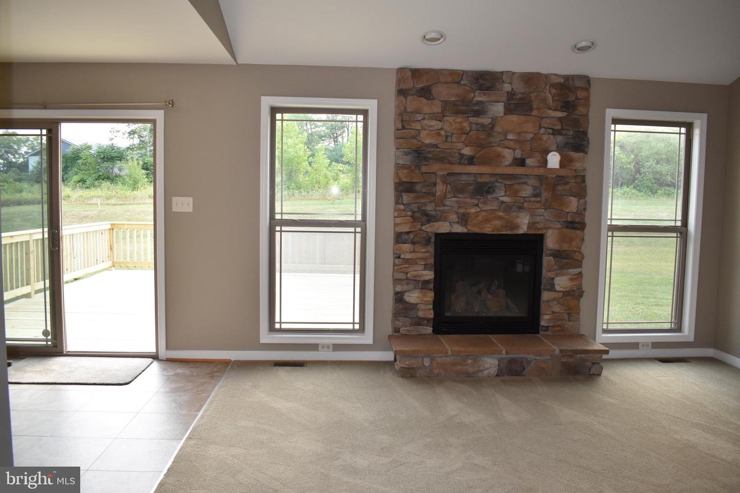 10912 Deerwood Drive Property Photo 11
