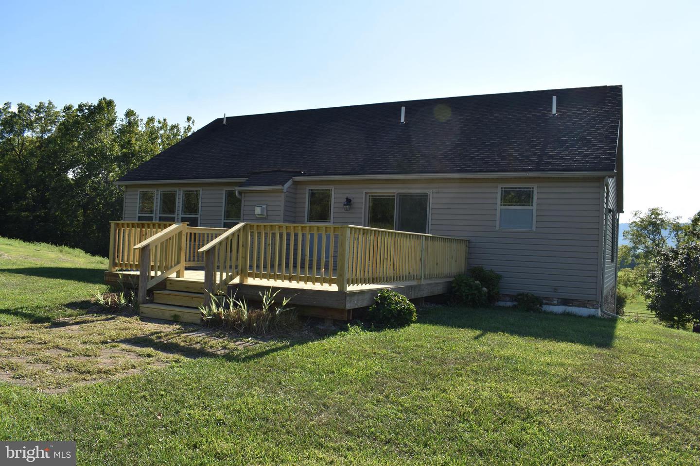 10912 Deerwood Drive Property Photo 16