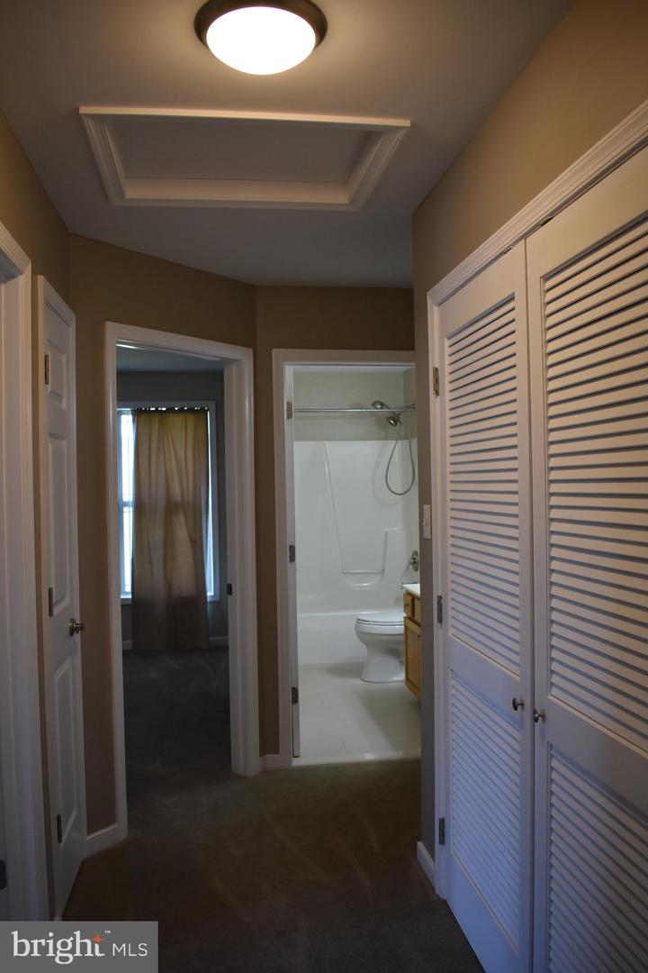 10912 Deerwood Drive Property Photo 20