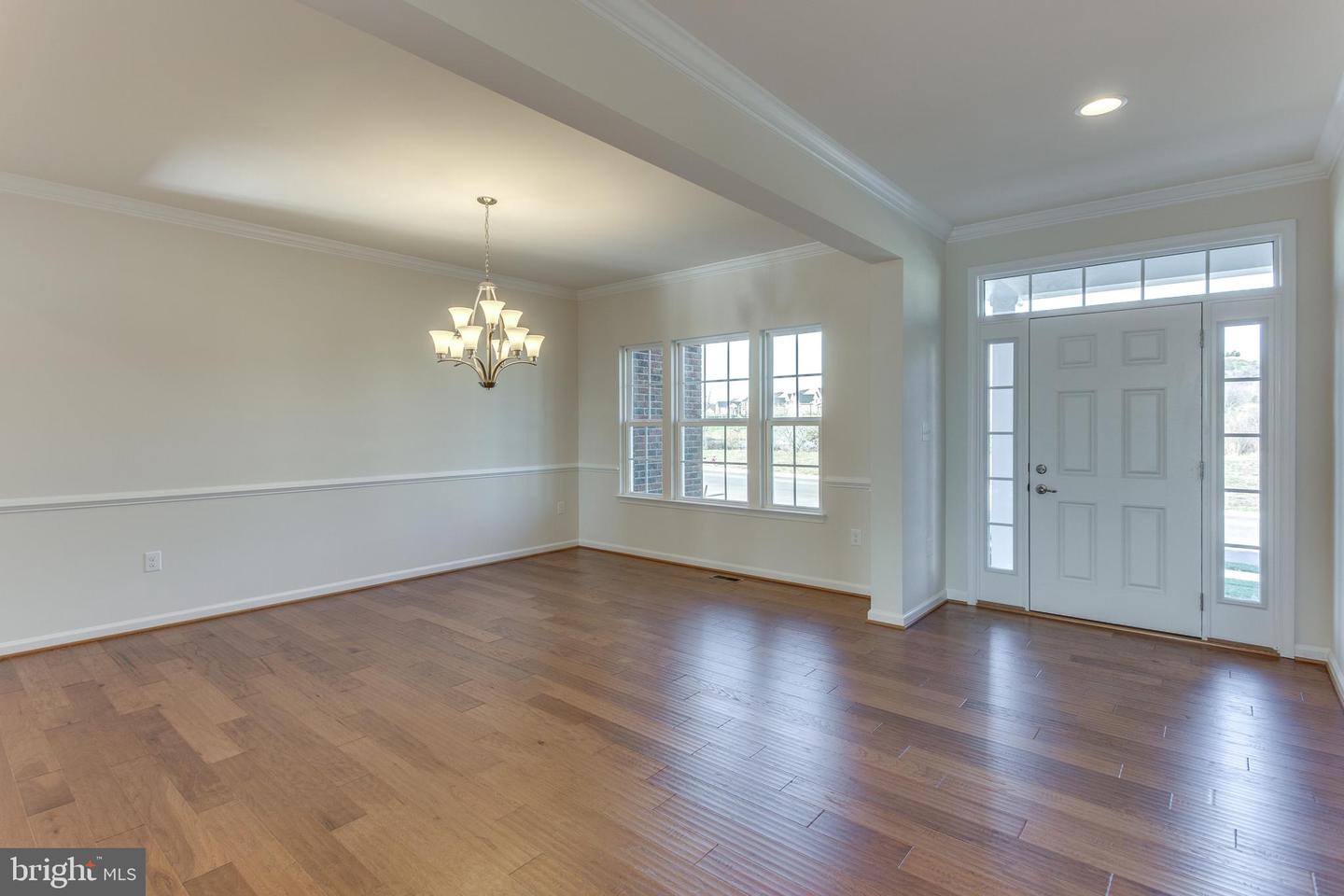 52680vb Shannon Drive South Property Photo 2