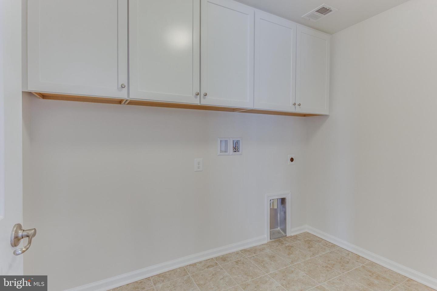 52680vb Shannon Drive South Property Photo 20