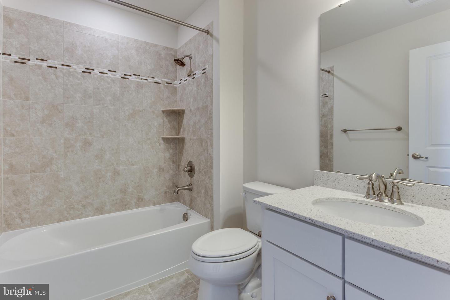 52680vb Shannon Drive South Property Photo 25