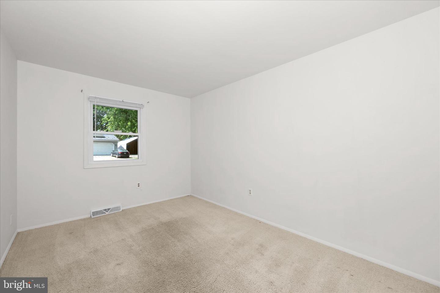 376 Valley Drive Property Photo 32