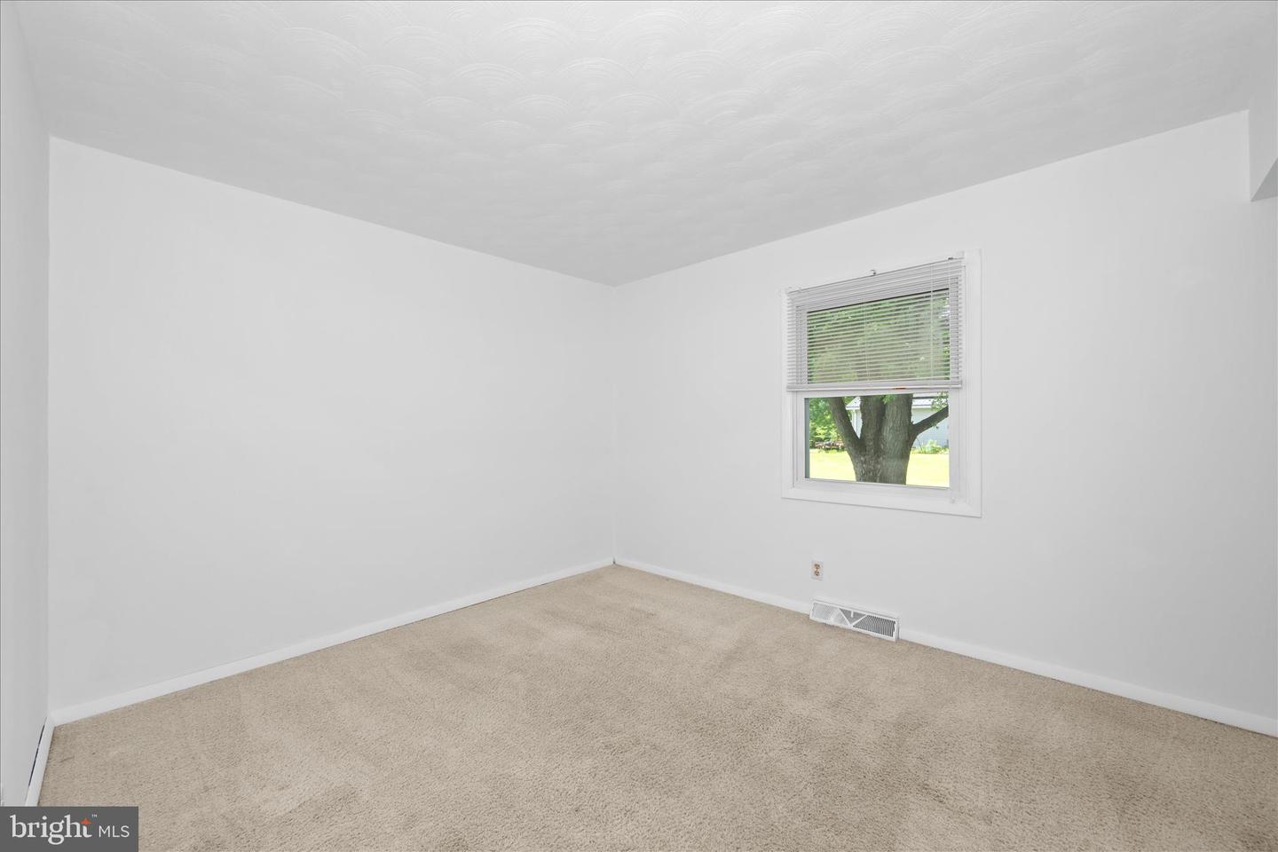 376 Valley Drive Property Photo 34