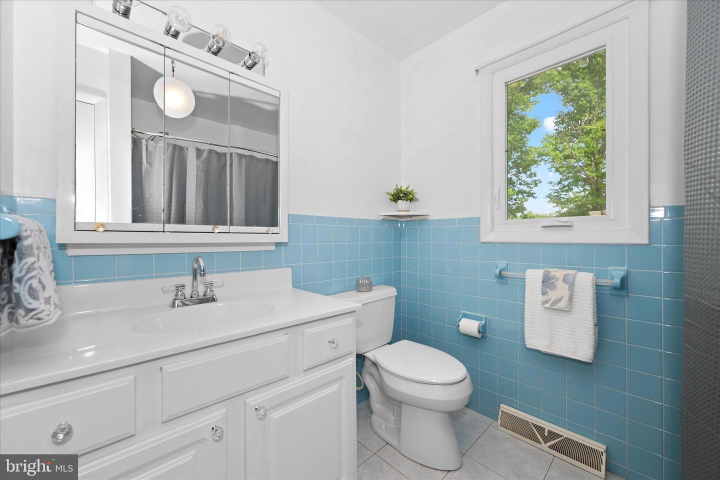 376 Valley Drive Property Photo 37