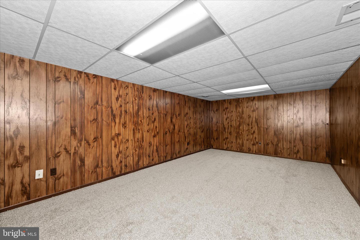 376 Valley Drive Property Photo 39