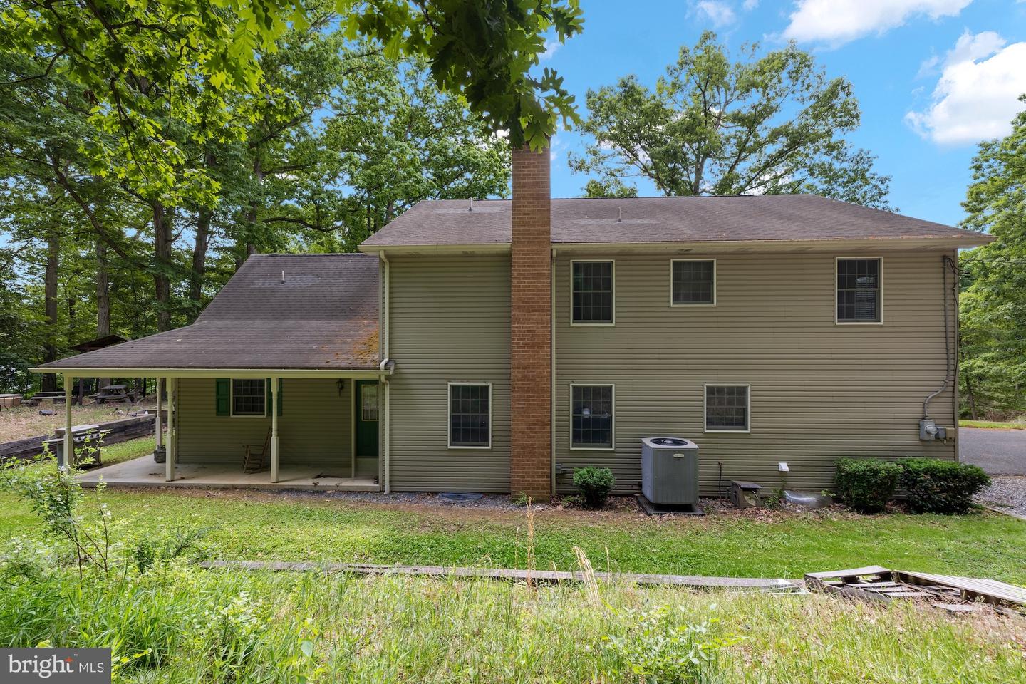 10373 Fish & Game Road Property Photo 5