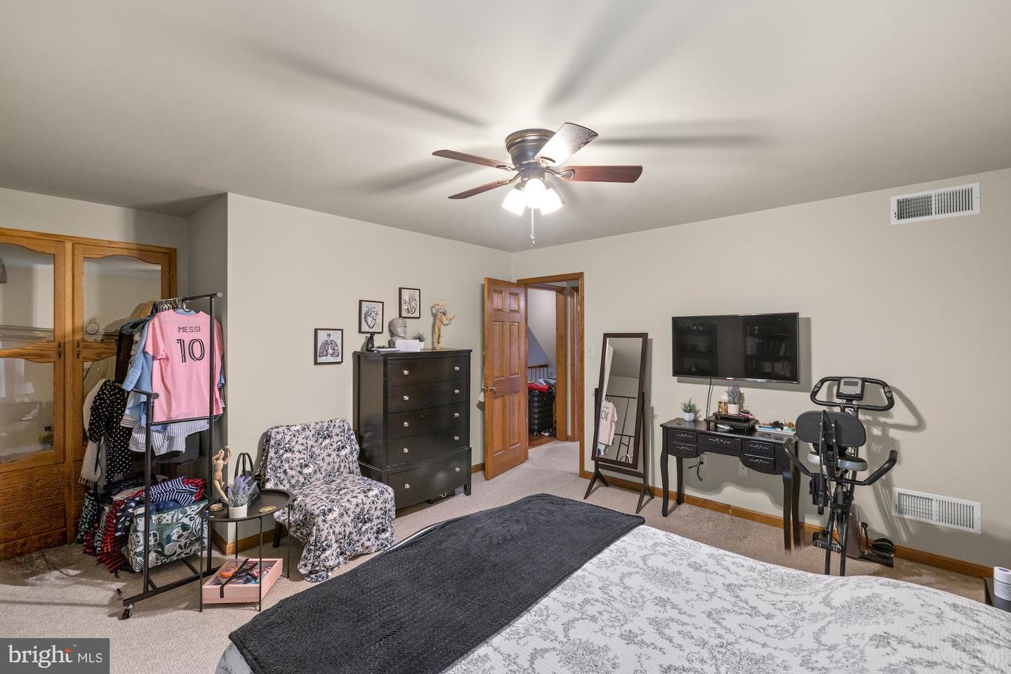 10373 Fish & Game Road Property Photo 32