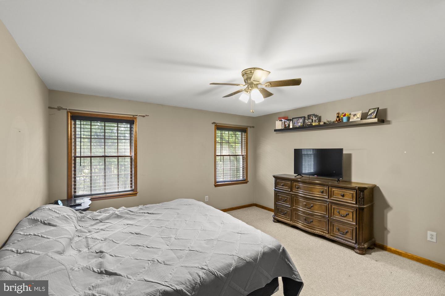 10373 Fish & Game Road Property Photo 33