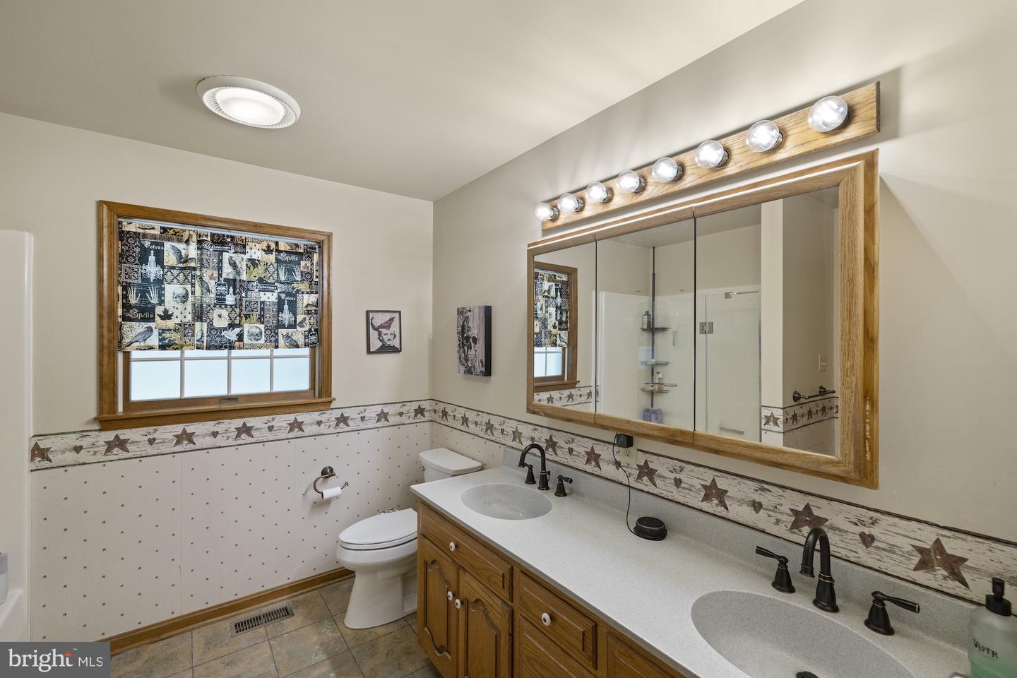 10373 Fish & Game Road Property Photo 36