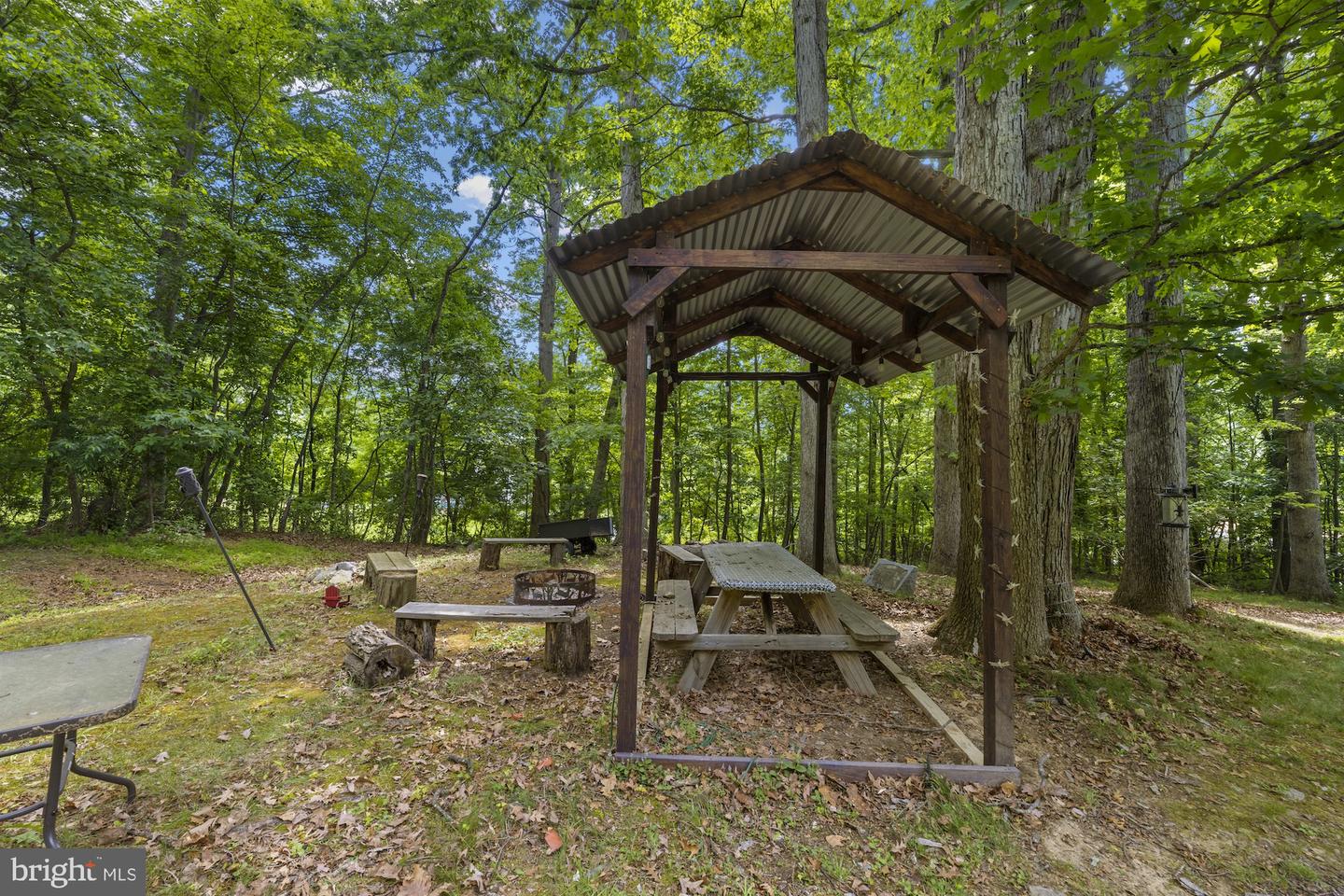 10373 Fish & Game Road Property Photo 46