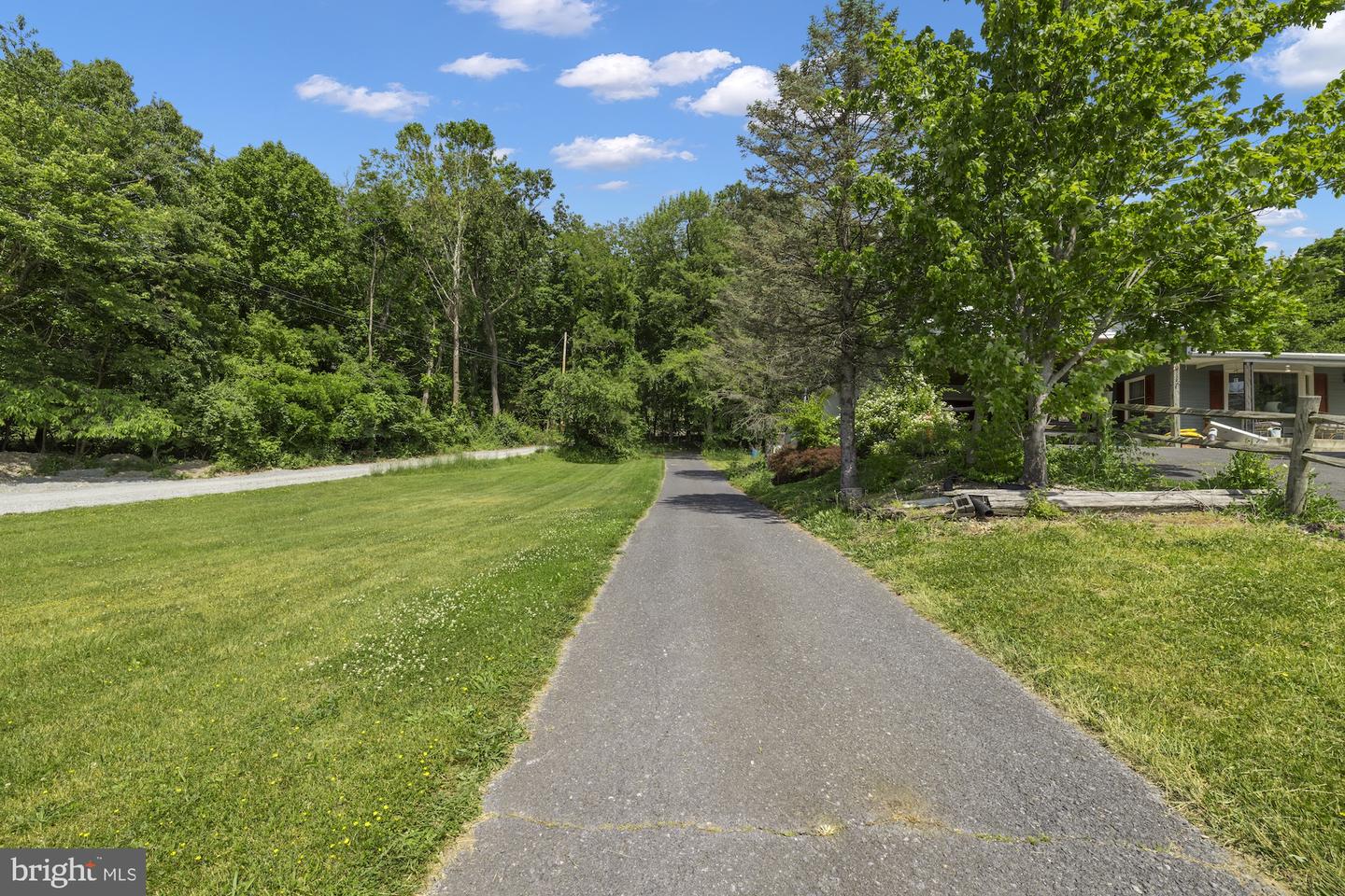 10373 Fish & Game Road Property Photo 57