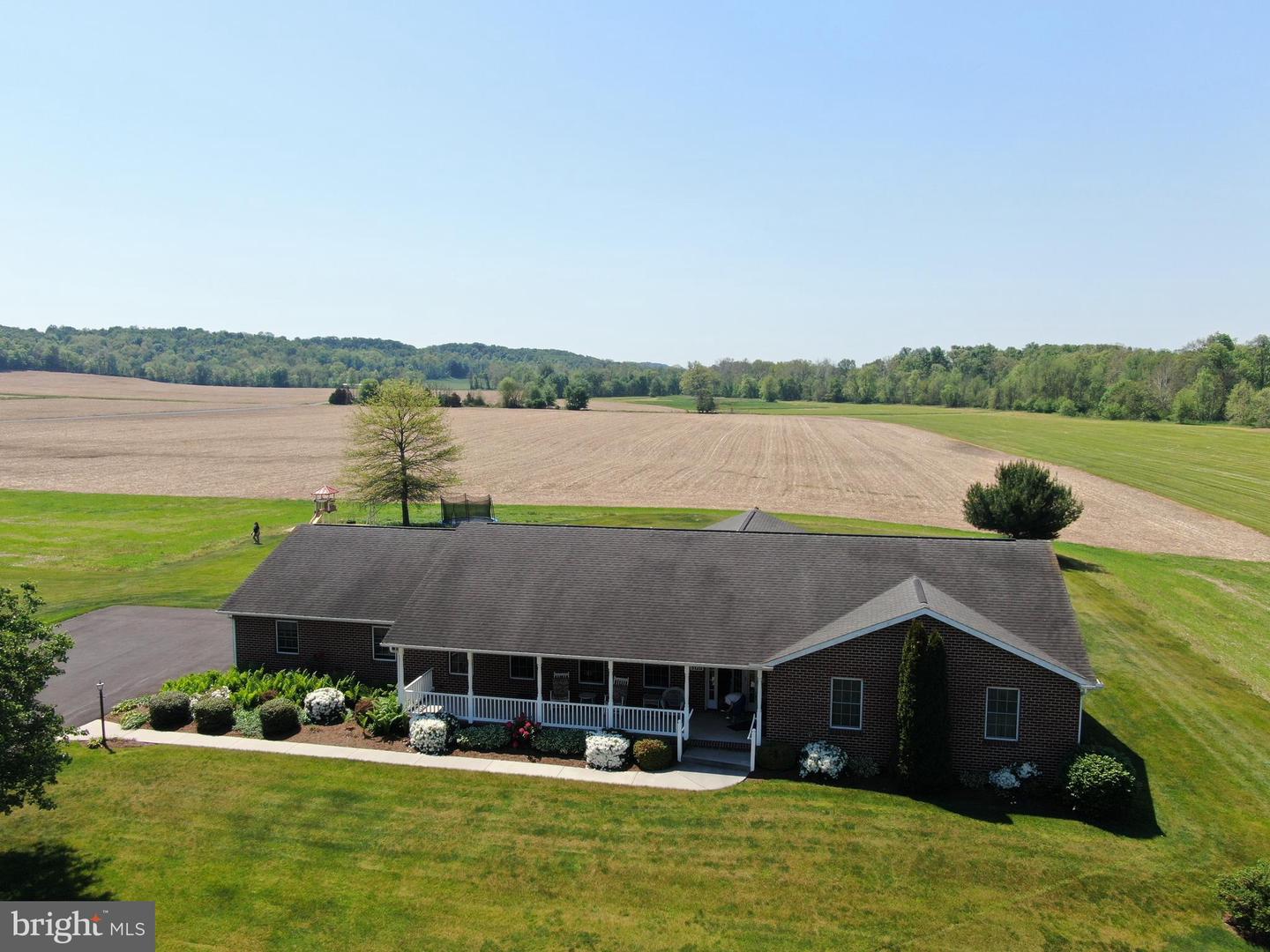 Tract 1: 3.01+/- Acres At 3420 Leafmore Road Property Photo 3