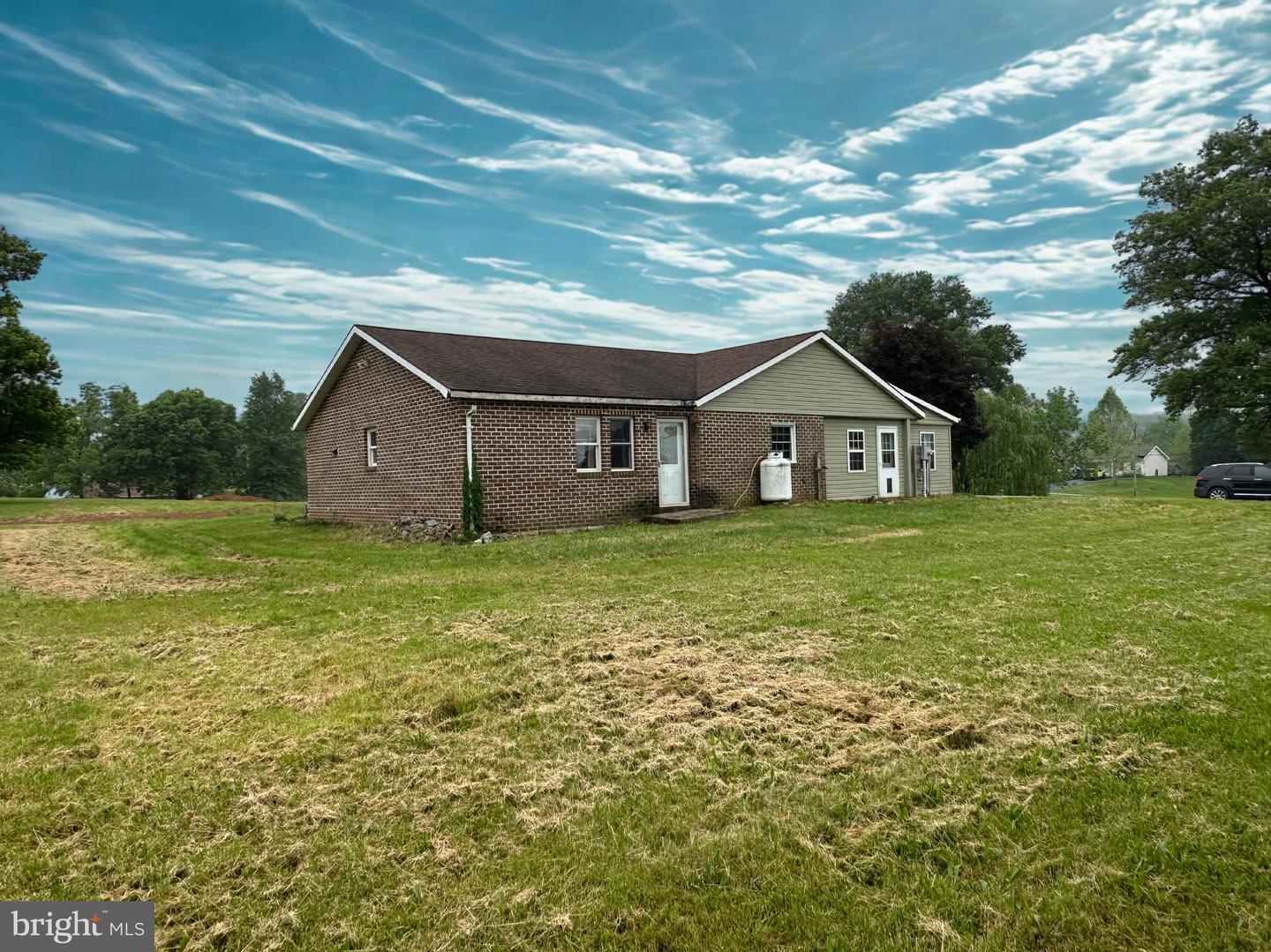 13789 Buchanan Trail W Property Photo 26