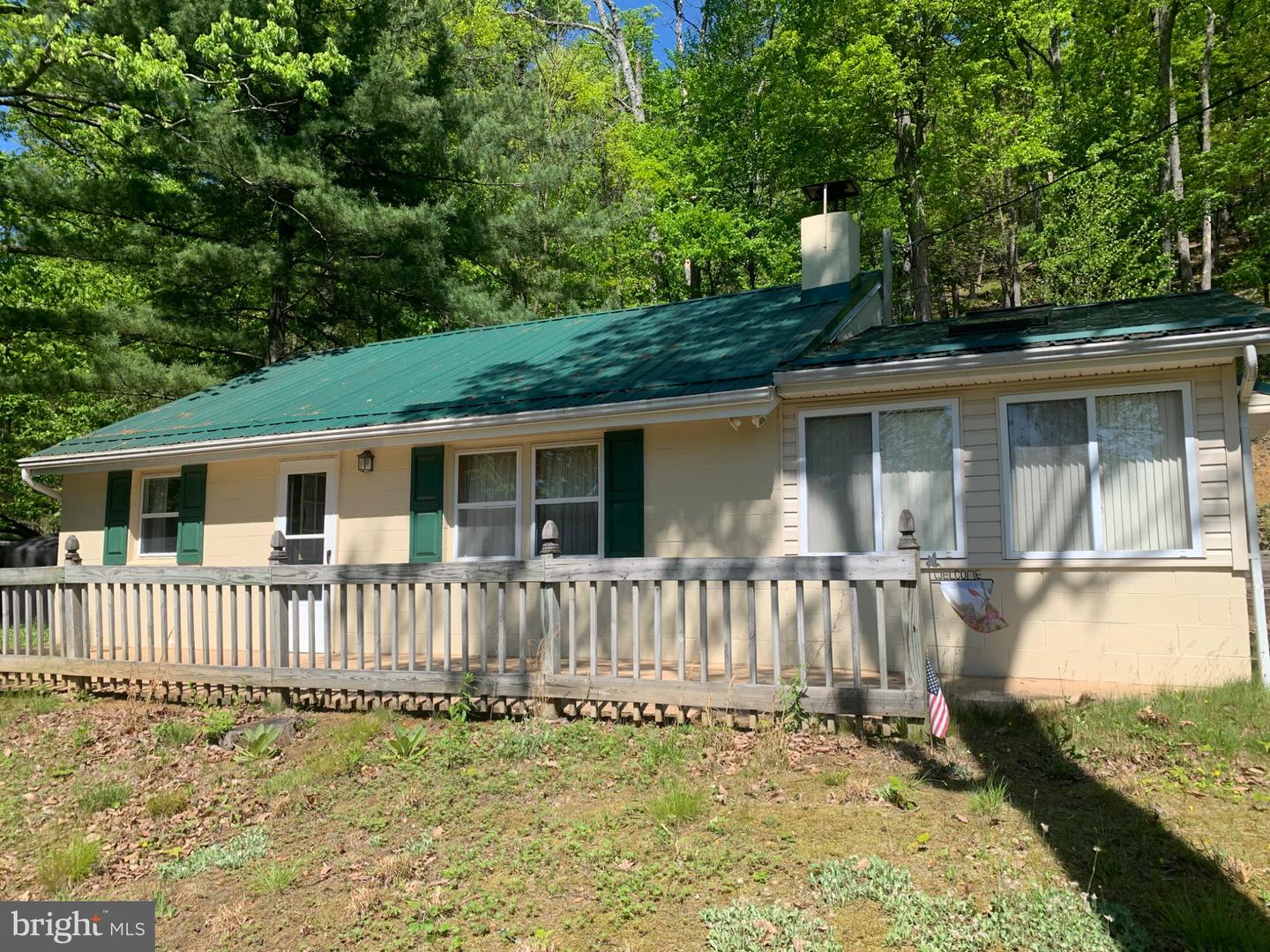 5547 Fox Rd Property Photo 3