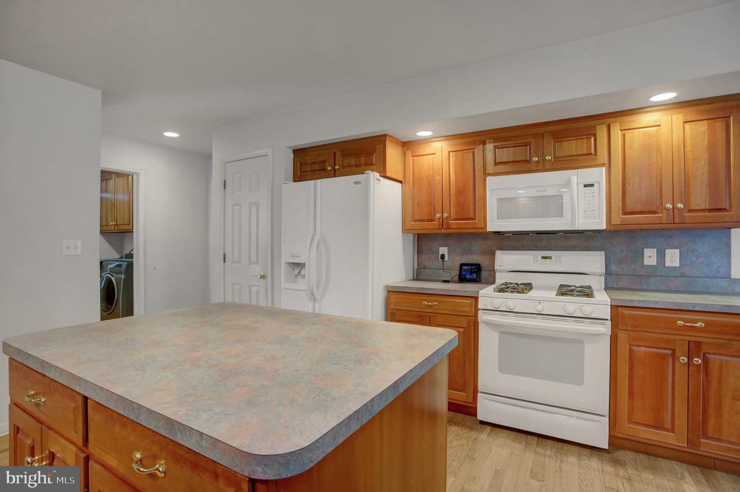 10305 Candura Dr Property Photo 19
