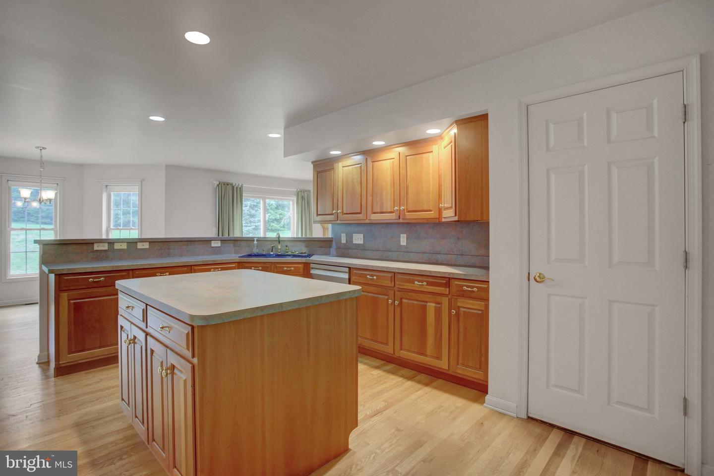 10305 Candura Dr Property Photo 20
