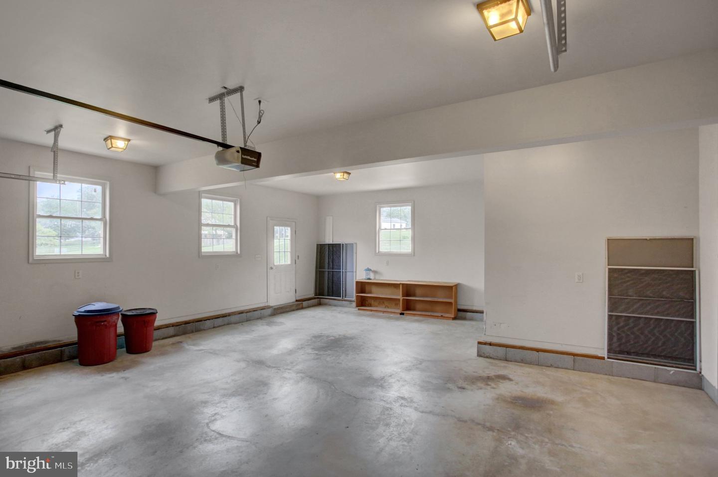 10305 Candura Dr Property Photo 25