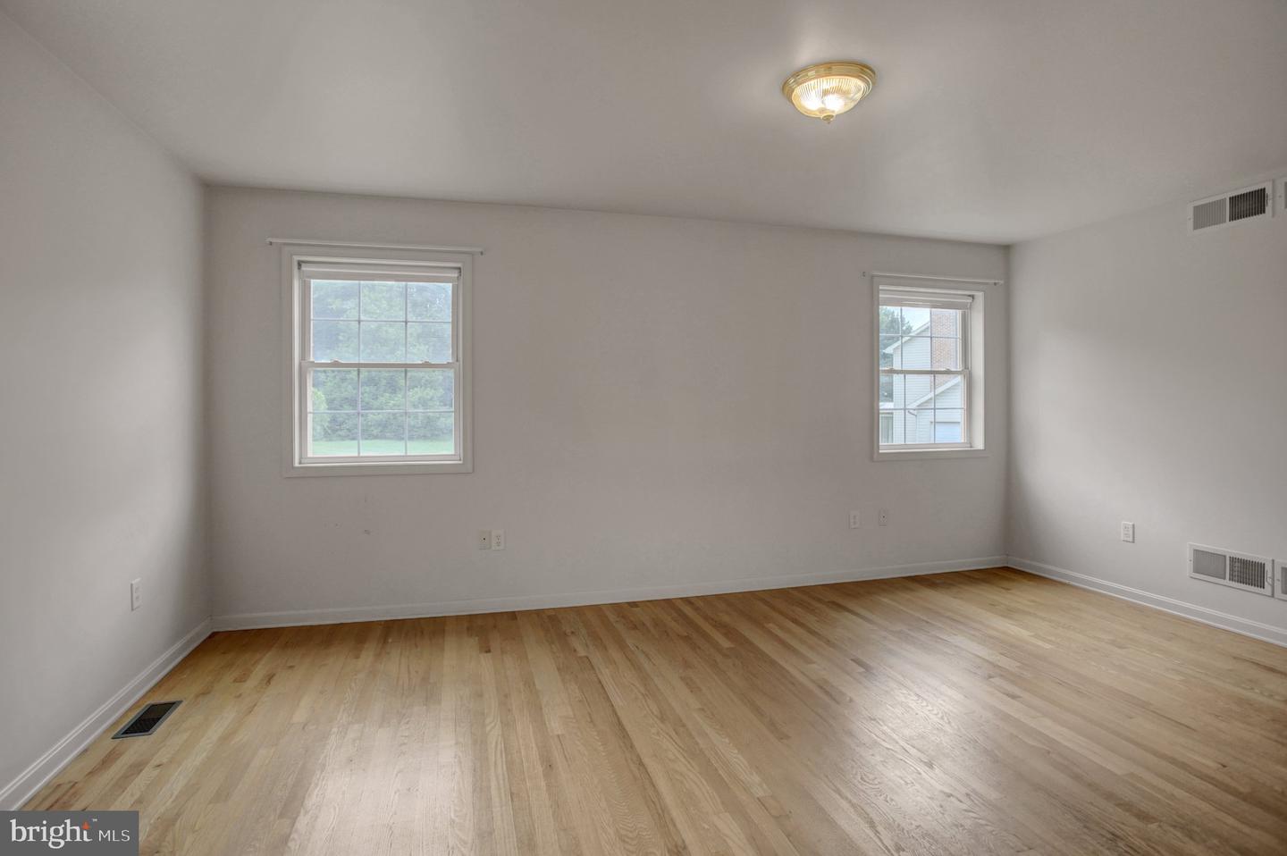 10305 Candura Dr Property Photo 29