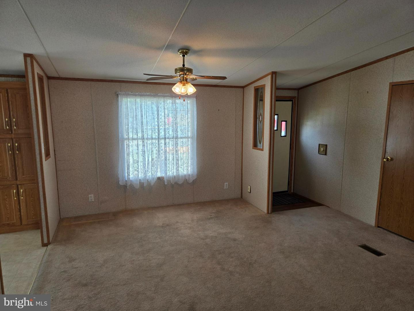 320 Cameo Drive #145 Property Photo 3