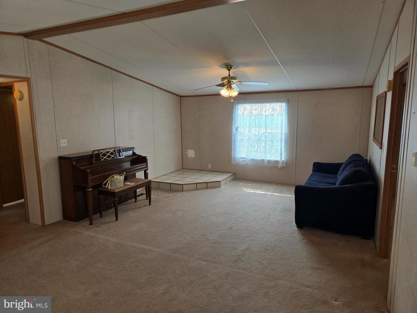 320 Cameo Drive #145 Property Photo 4