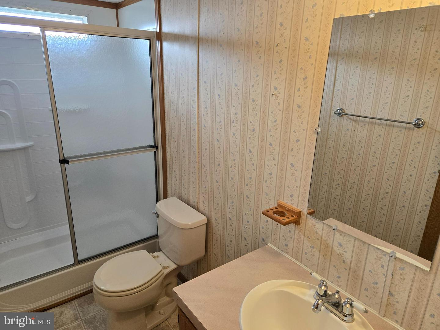 320 Cameo Drive #145 Property Photo 12