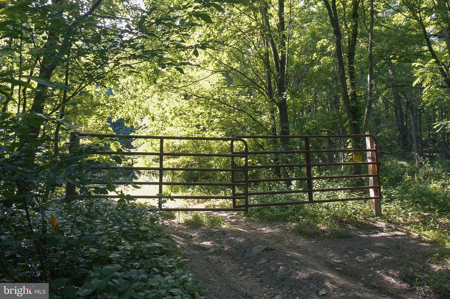 0 Appleway Property Photo 12