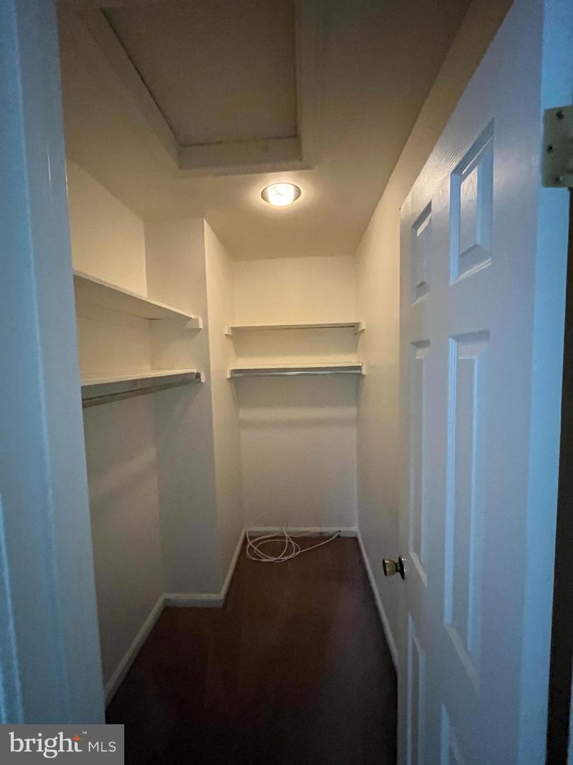 841 Woodlawn Dr Property Photo 21