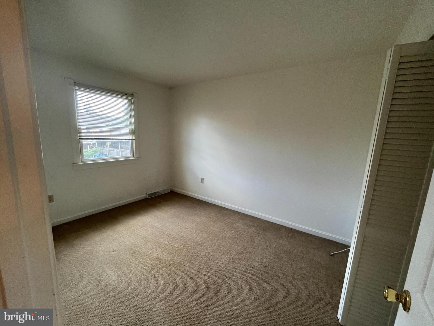 841 Woodlawn Dr Property Photo 22