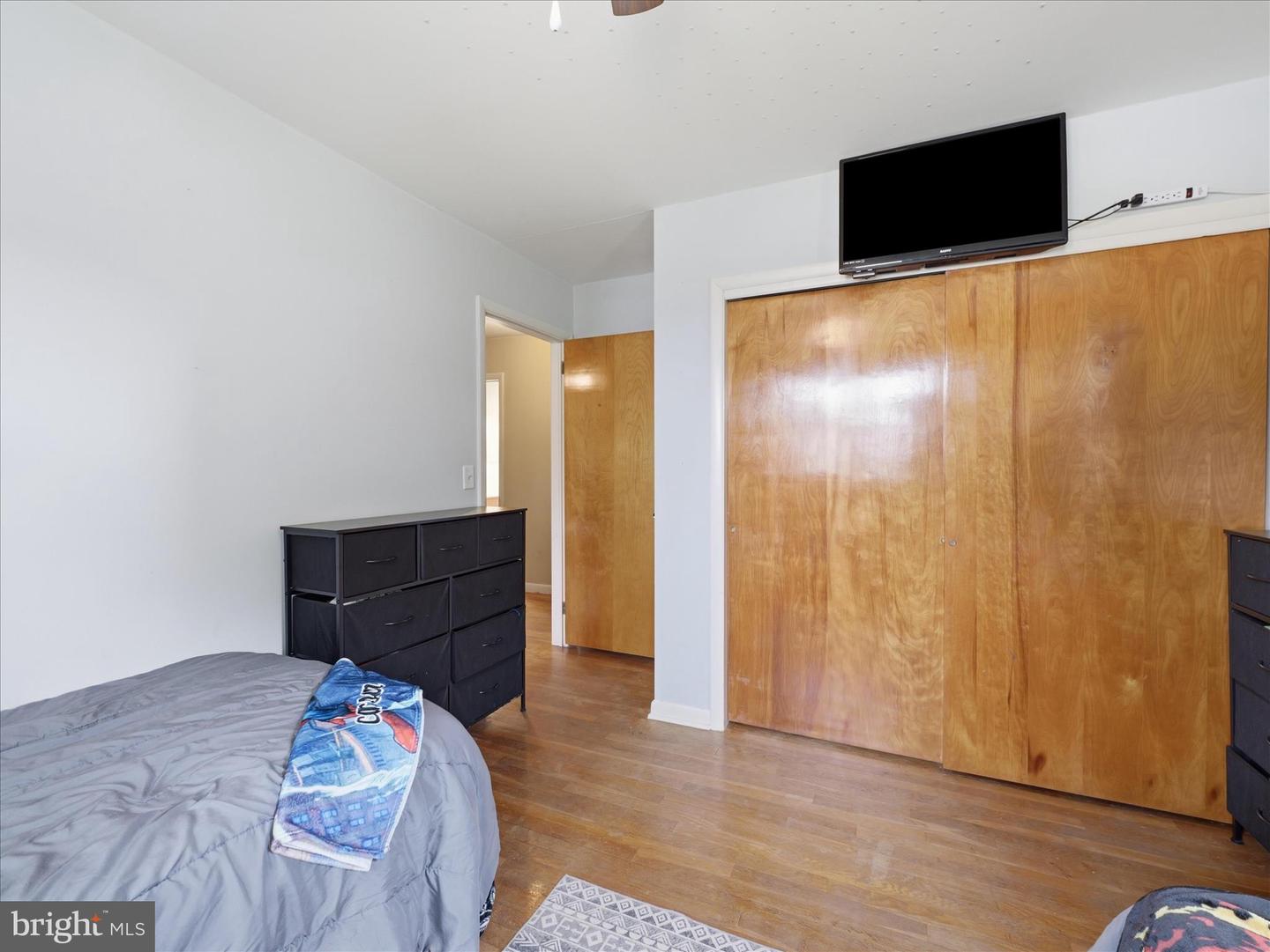 826 Crescent Dr Property Photo 7