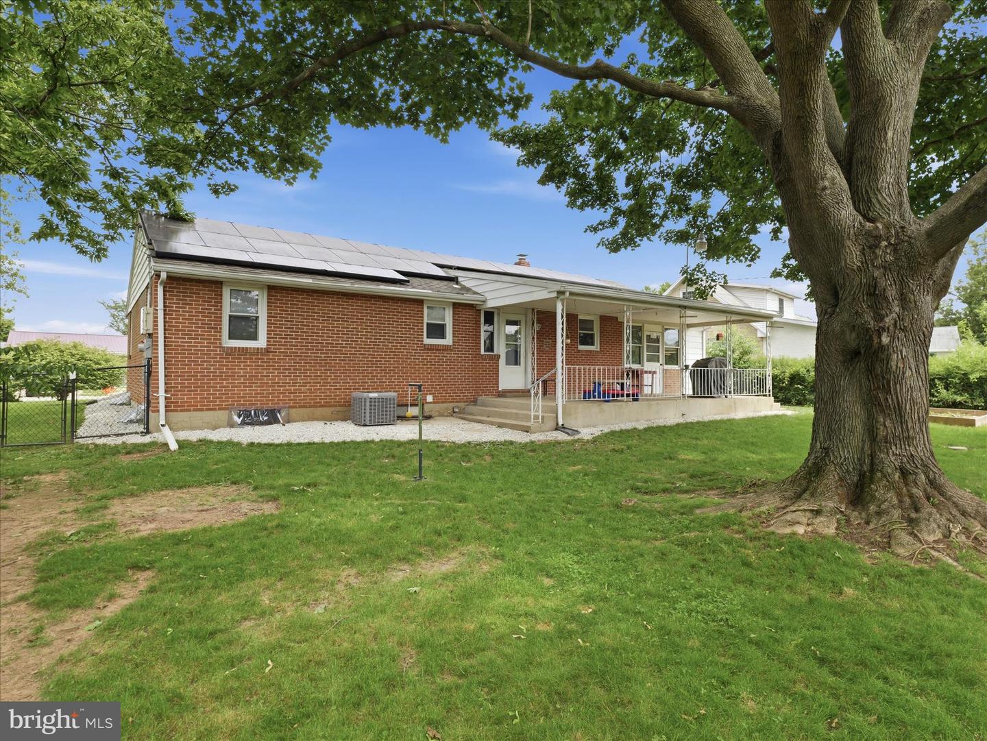 826 Crescent Dr Property Photo 32
