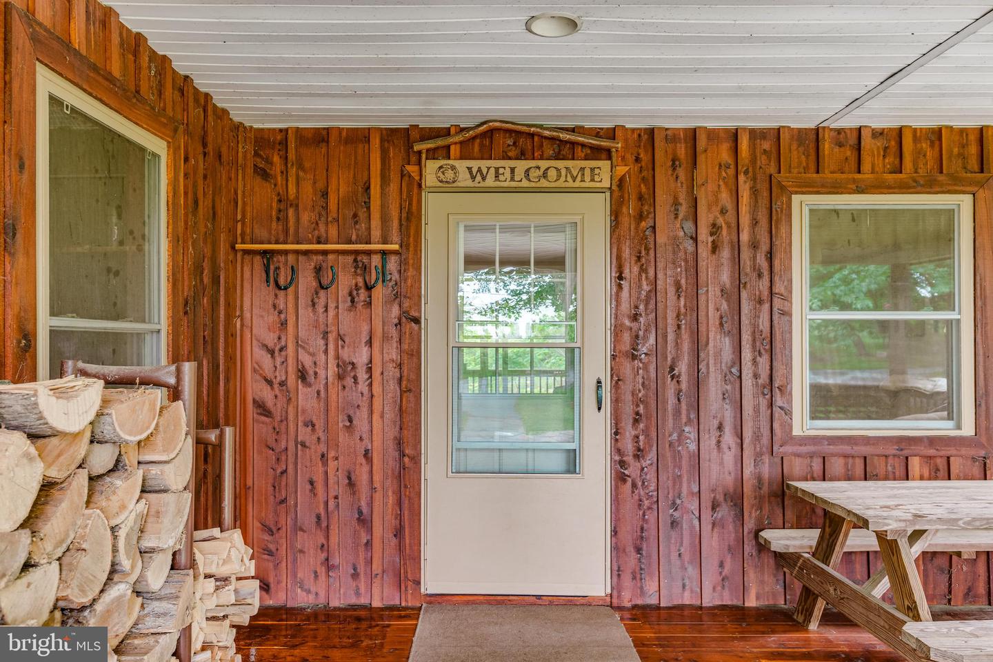 1489 Roxbury Rd Property Photo 19