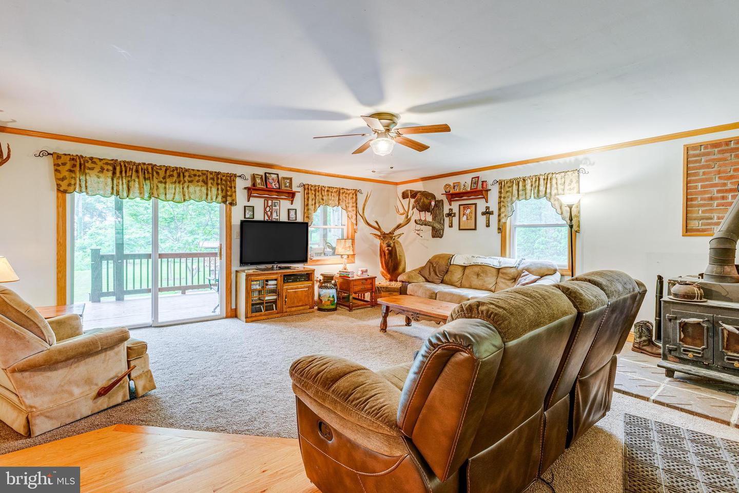 1489 Roxbury Rd Property Photo 31