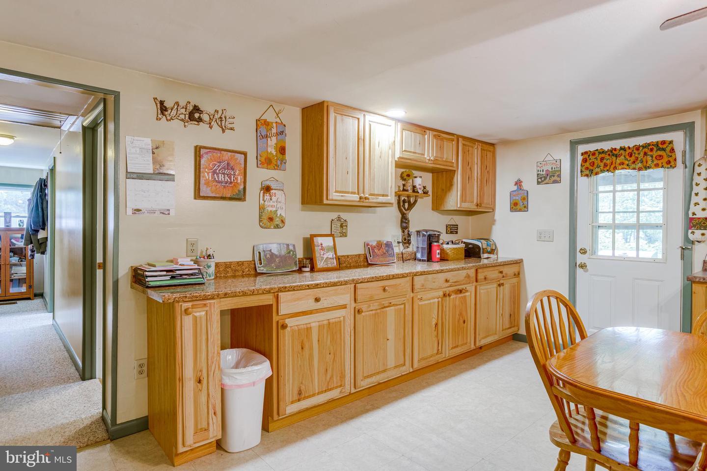 1489 Roxbury Rd Property Photo 39